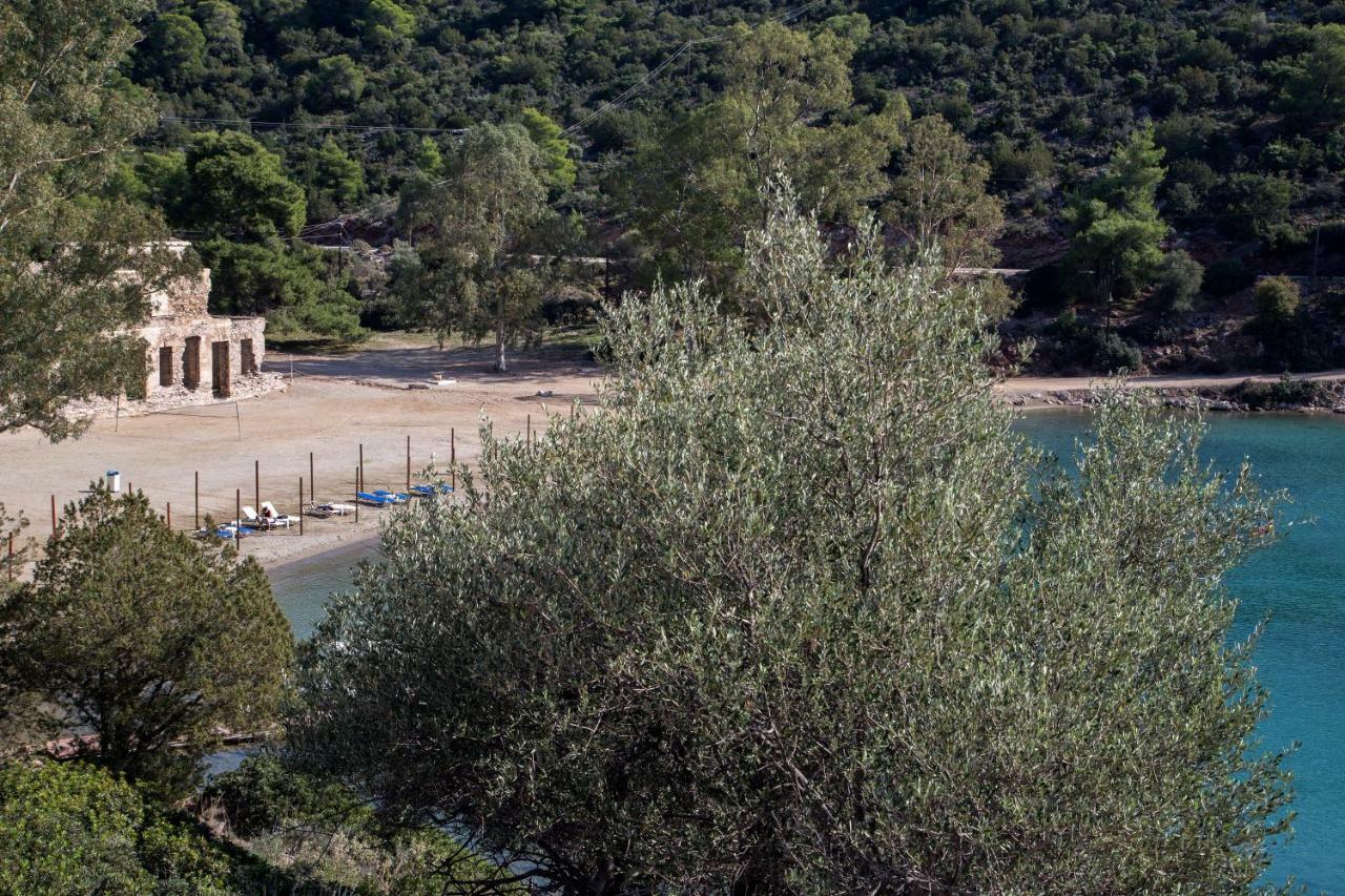 Kalavria Luxury Suites - Magnificent Sea View Of Poros Poros Town Eksteriør bilde