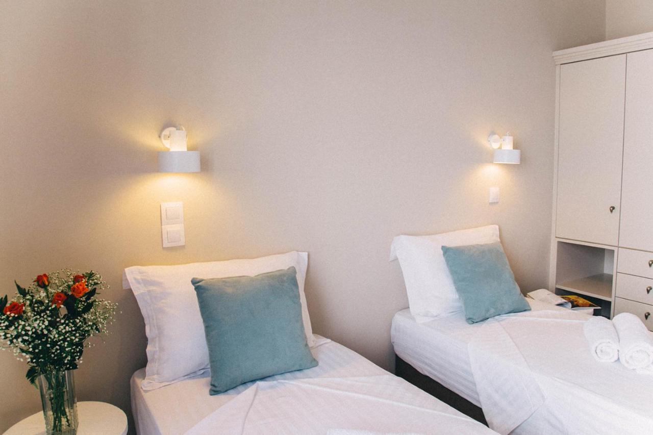 Kalavria Luxury Suites - Magnificent Sea View Of Poros Poros Town Eksteriør bilde