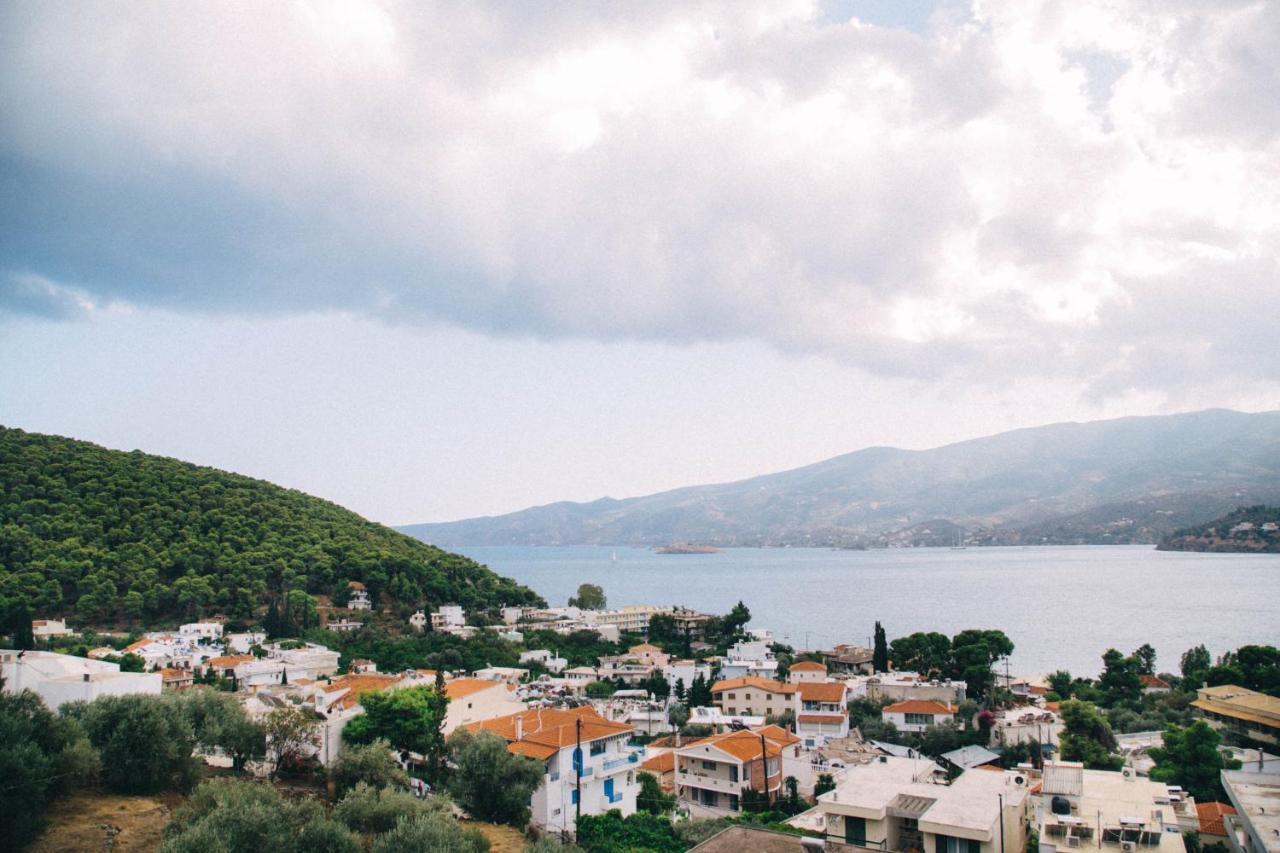 Kalavria Luxury Suites - Magnificent Sea View Of Poros Poros Town Eksteriør bilde